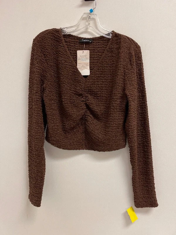 Top Long Sleeve By Clothes Mentor In Brown, Size: Xl