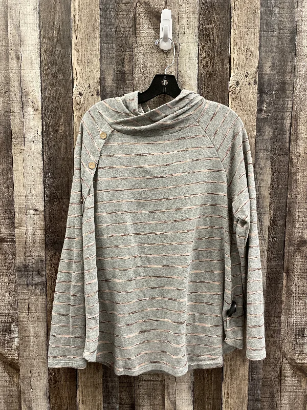 Top Long Sleeve By Cme In Grey, Size: Xl